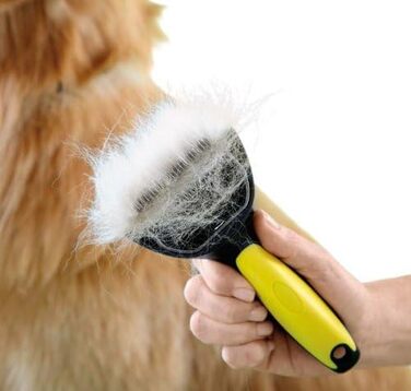 Стригучий гребінь Kerbl Shedmonster для короткошерстих собак (23 леза)