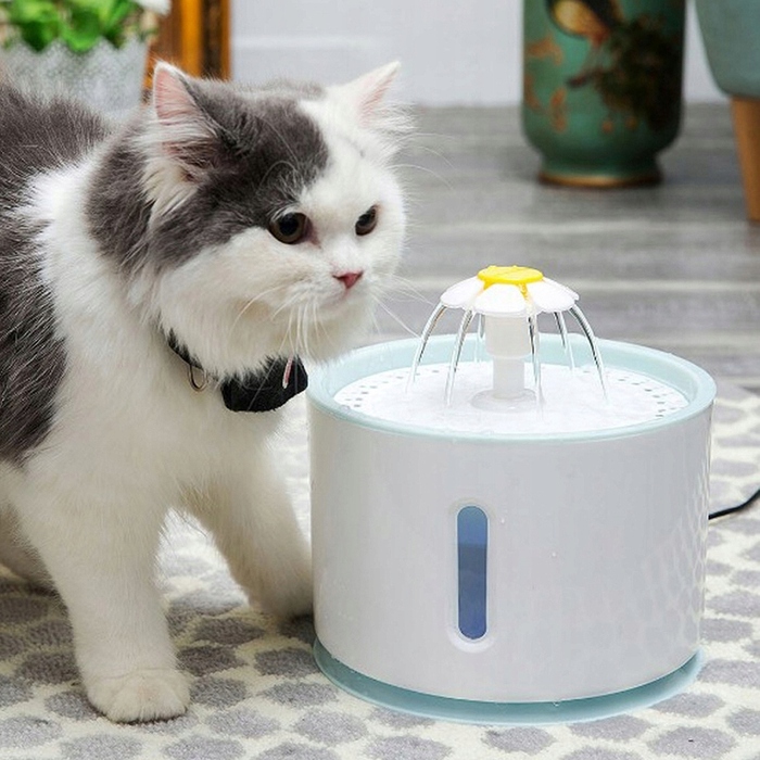 Автонапіيвалка-фонтан Renew Force, пластик, 2400 мл