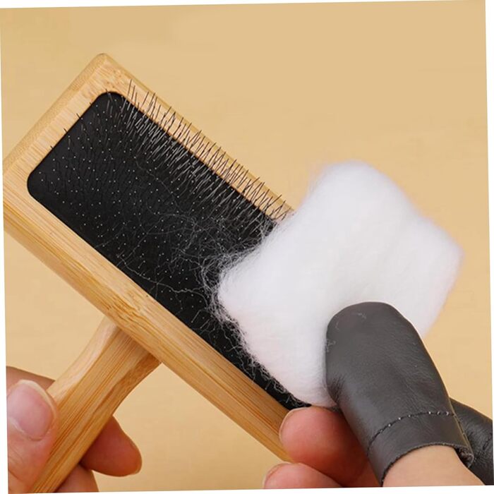 Дві кардіруючі щітки з ворсистим фетром для пряжі та ткацтва, кардіруючий гребінець з насадкою для пальця