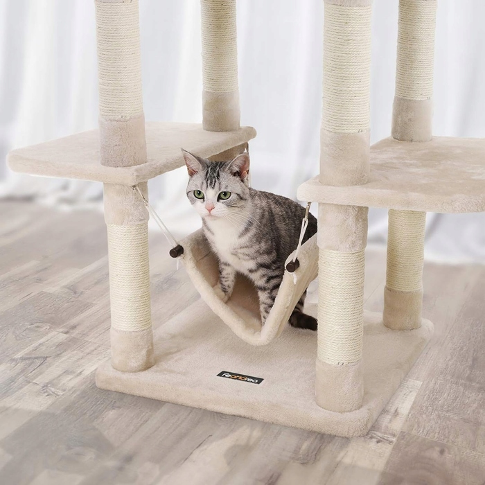 Великий когтеточка-будиночок для кота бежевого кольору з гамаком та сизалевою печеркою