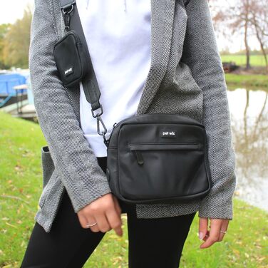 Сумка для собак Pet Wiz з регульованим ремінцем та кишенькою для ласощів, чорна