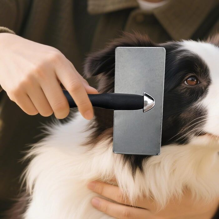 Гребінець для догляду за шерстю собак та котів з металевими зубцями - інструмент для видалення підшерстя та розпушування