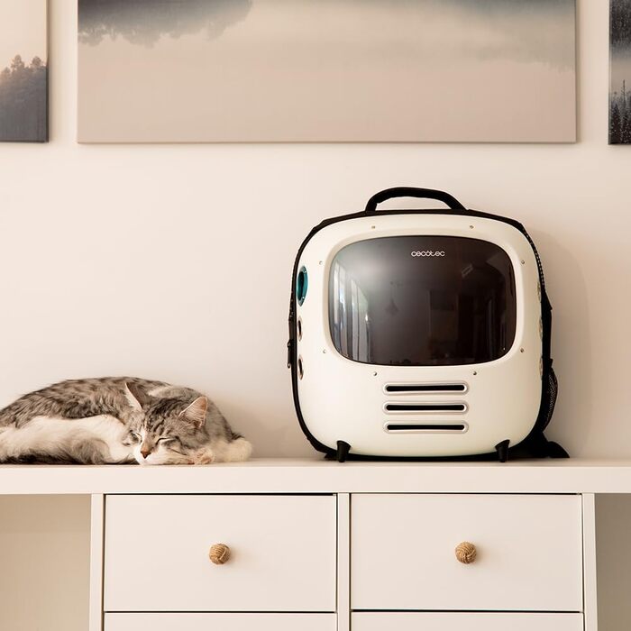 Переносна переноска для котів Cecotec Pumba 1800 з вентилятором, світлом та зручною кишенею