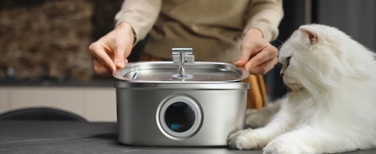 Поїлка-фонтан WINDE, металева, 3200 мл