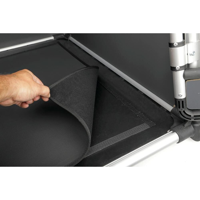 Транспортний бокс для тварин LAMPA 60501: алюмінієвий, розмір 60x50x55 см, тканинна підкладка