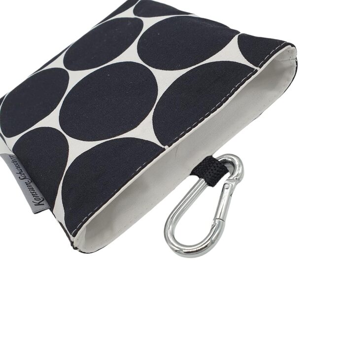 Сумка для ласощів для собак з магнітом та карабіном з тканини - MAXI DOTS ЧОРНА