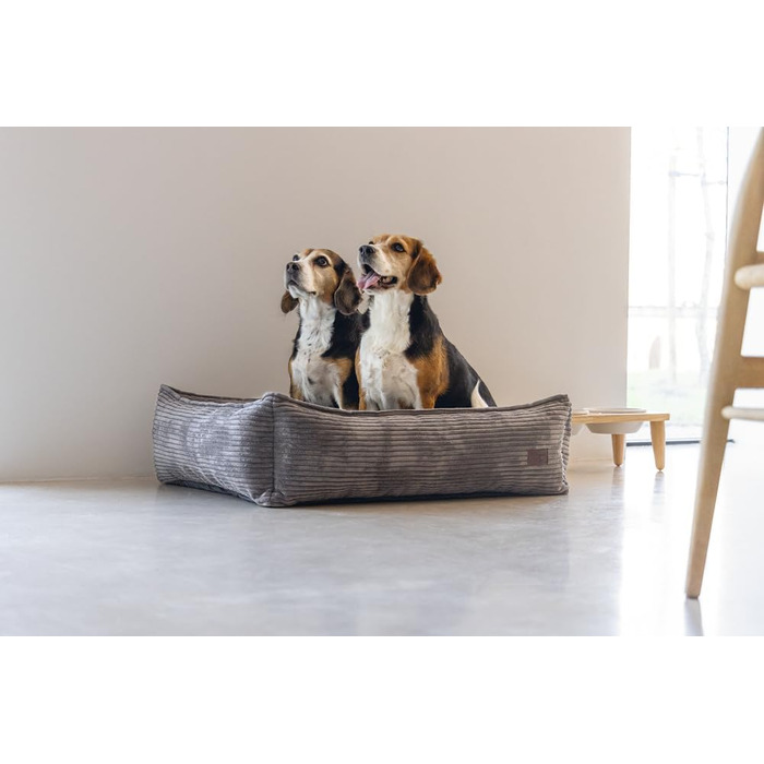 Собаче ліжко Hundebett від Lotte Ribbed, коричневе, 80x70x22 см