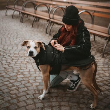 Теплий зимовий одяг для собак HUNTER Paxson: водонепроникний, з відбиваючими елементами, чорний, розмір 70