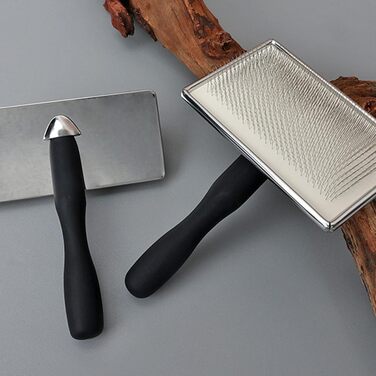 Щітка для собак та котів: видаляє підшерсток, масажна, з металевими щетинками