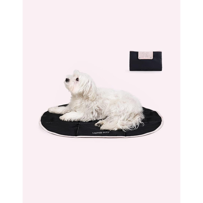 Килимок для собак United Pets Lazy Dog Mat - портативне лежання для собак, складний, для ресторану та подорожей, легкий, чорний/зелений, розмір L 67 x 45 x 1 см
