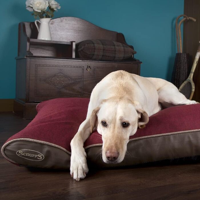 Лежак для собак Scruffs Hilton Memory Foam, L, 120x75x8 см, червоний