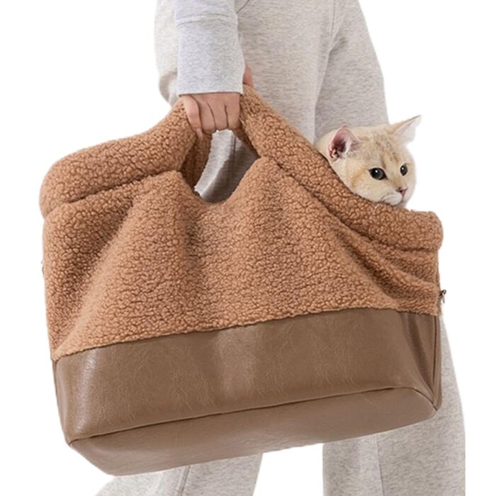 Транспортна сумка для котів та собак | Водонепроникна, м'яка переноска | З безпечним кріпленням на ремені | Для маленьких та середніх порід | Колір: коричневий