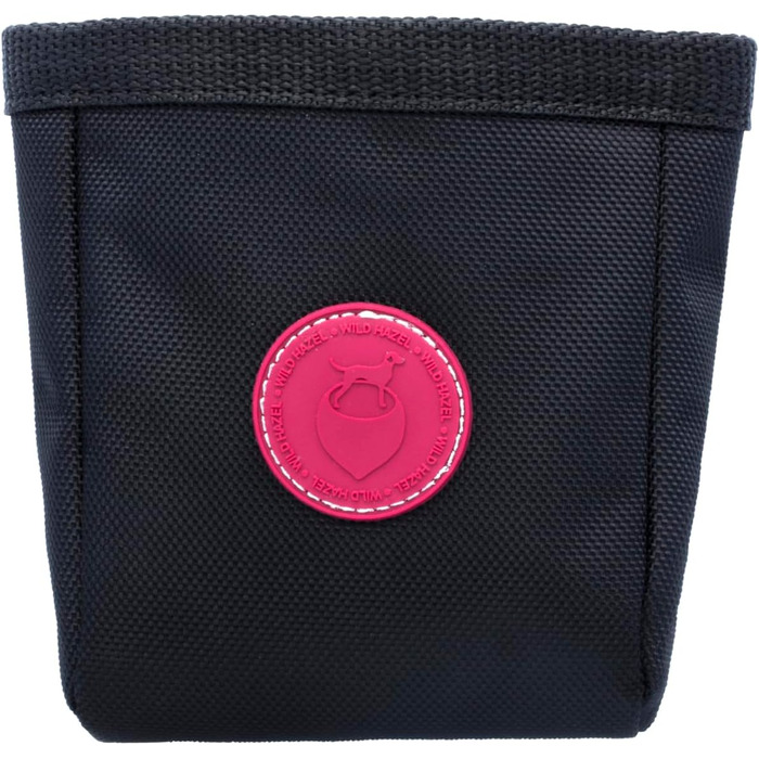 Сумка-перекусник для собак WILD HAZEL Leckerlibeutel, текстильна з магнітним закриттям та кліпсою для ременя (чорна)