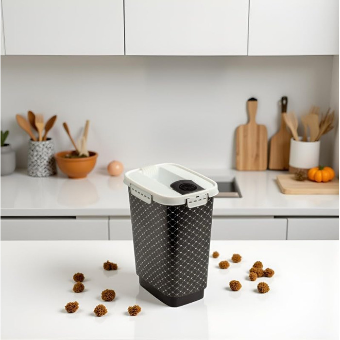 Контейнер для корму Rotho Flo 4.1л з кришкою, з безпечного пластику (PP), BPA-free, чорний