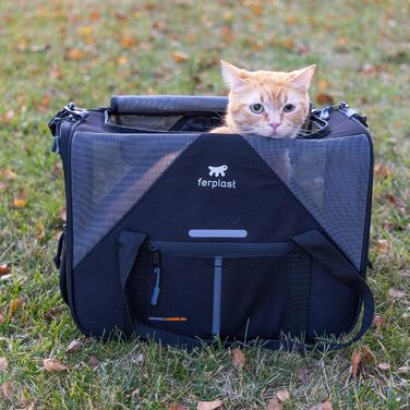 Переноска для собак та котів Ferplast Voyager M, чорна, 50x35x37 см, до 15 кг