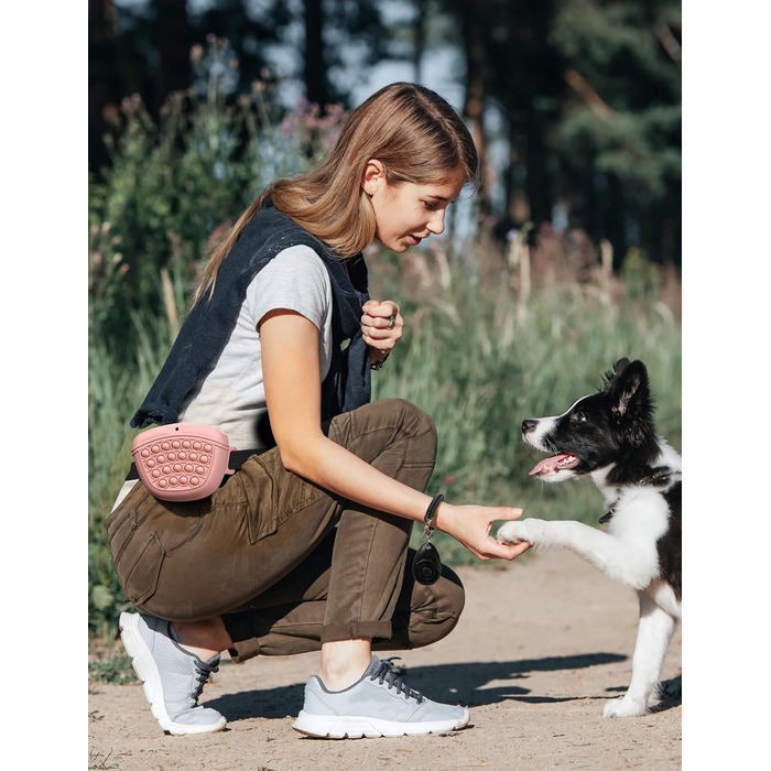 Сумка для ласощів для собак Gobeigo з клікером для дресирування, магнітною застібкою, рожевого кольору