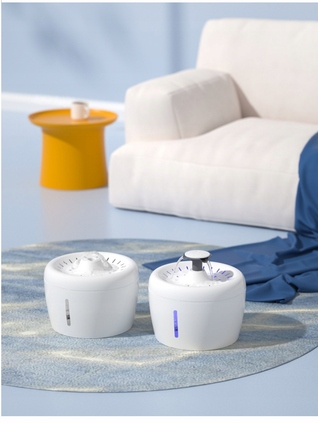 Пильна з фонтаном Els Pet, пластик, 2500 мл