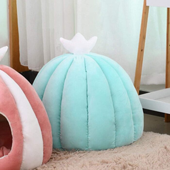 Котів будиночок-лежанка з велюру, теплий зимовий, 50х50 см, зелений. Лежанка для котів та собак, зручний та м'який, знімний килимок