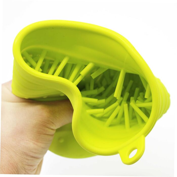 Пристрій для миття лап домашнім тваринам FRCOLOR, силіконовий, з ручкою, для собак, зелений (S)