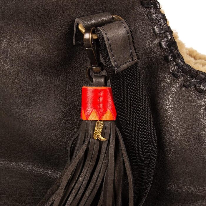 Сумка-переноска для собак Dog with a Mission Bandit чорного кольору, 45 x 30 x 27 см