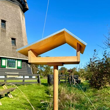 Дизайнерська годівниця для птахів GARTENETAGE з металевим дахом, дерев'яна, на стійці, для саду, стійка до негоди