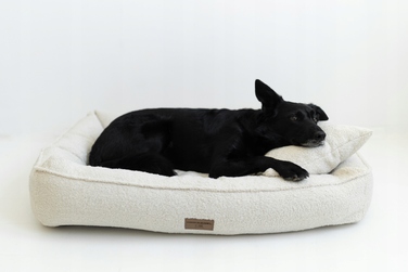 Преміум лежак Boucle Ecru — 60x50 см — для собак та котів (йорк, мальтезе)