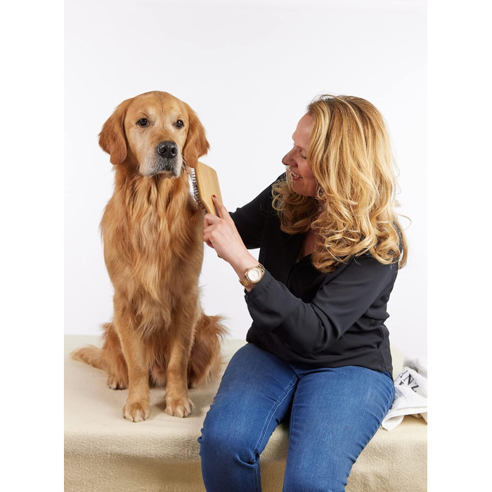 Щітка для собак Margot Schmitt з бамбука, GlanzFell