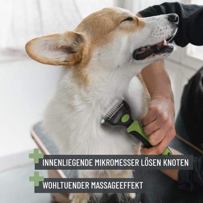 Щітка для собак та котів ReaVET для видалення підшерстка та розплутування. Підходить для довгошерстих порід, великих та середніх собак та котів. Масажний ефект, захист верхнього шару шерсті. Розмір M-L