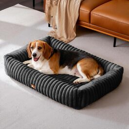 колір: чорний