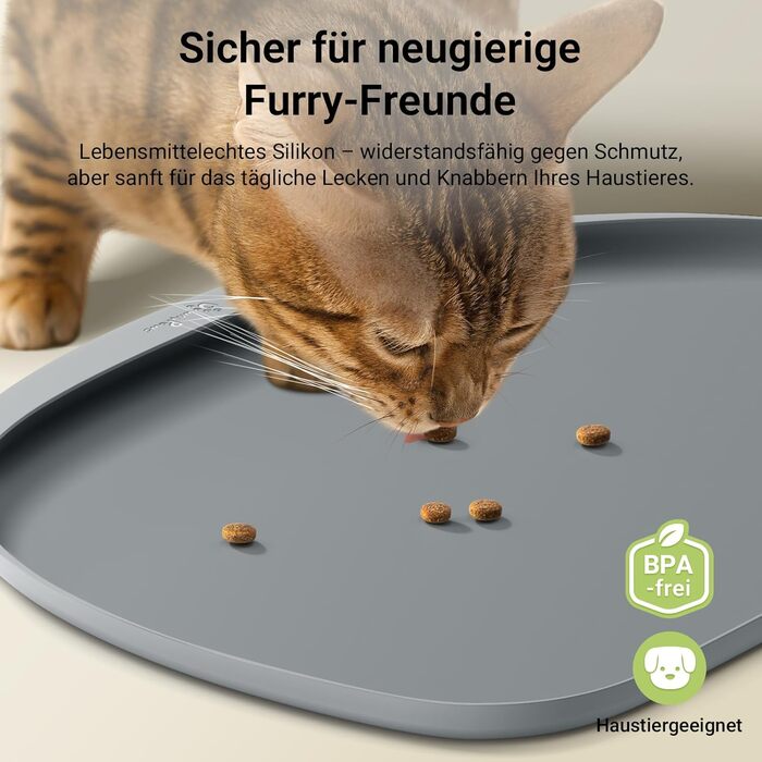 Підкладка під миску для котів DownyPaws, силіконова, 62 x 43 см, сіра. Захист від розливу води та корму, легко миється, BPA-free