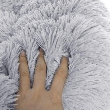 М'яке ліжко для собак у вигляді пончика, сіре, 70 см. Підходить для великих, середніх та маленьких собак та котів. Легко миється.